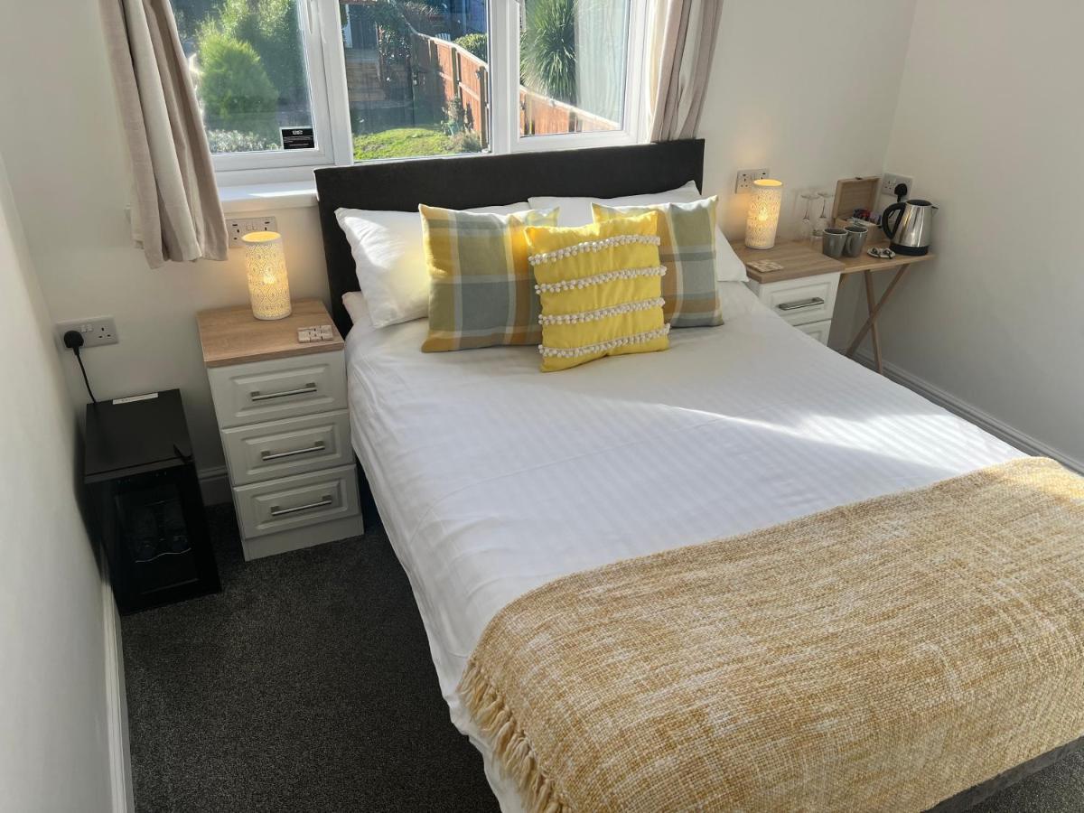 Coach Guest House Tenby Ngoại thất bức ảnh