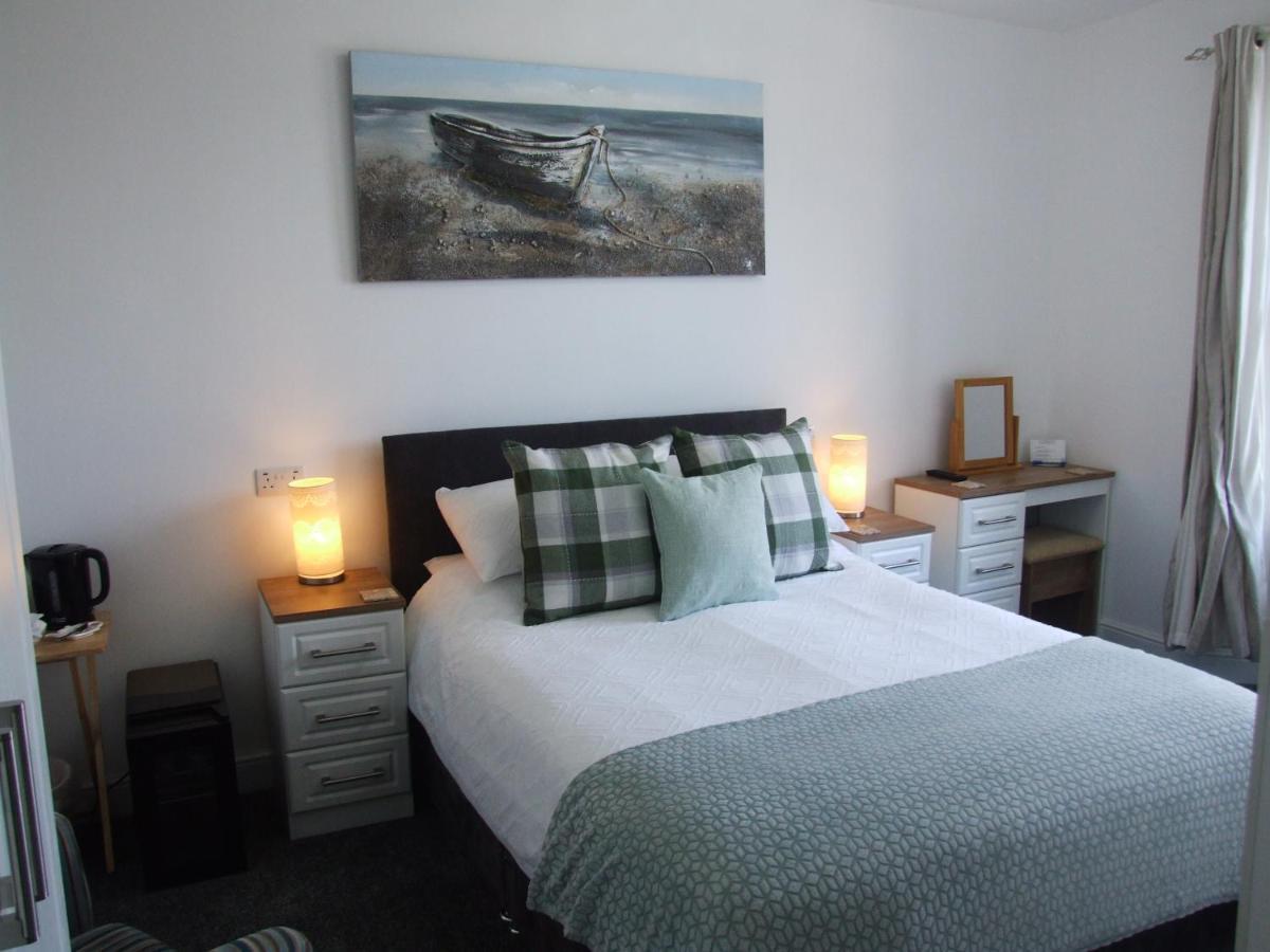 Coach Guest House Tenby Ngoại thất bức ảnh